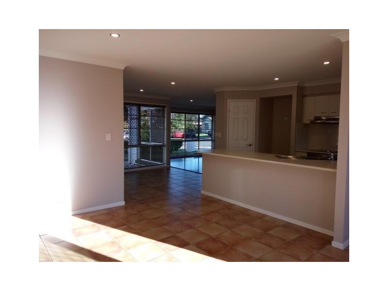 3 Parklane Close, Calamvale QLD 4116