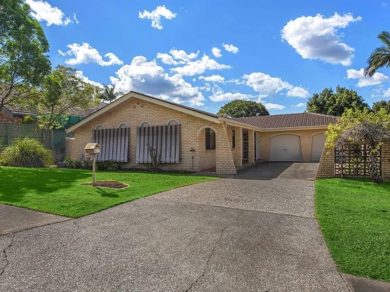 11 Cawarra Street, Carseldine QLD 4034