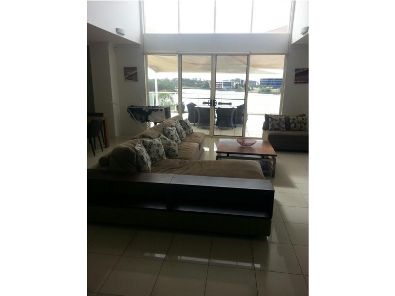 182/251 Varsity pde, Varsity Lakes QLD 4227