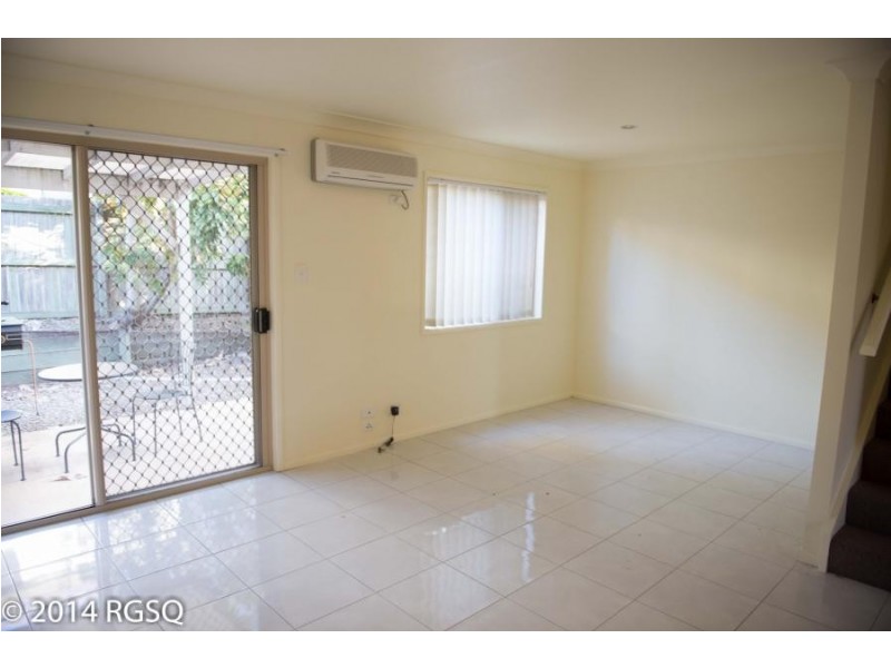 8 Peter Court, Sunnybank Hills QLD 4109
