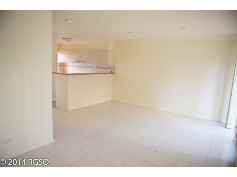 8 Peter Court, Sunnybank Hills QLD 4109