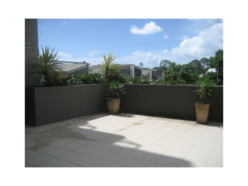 1061/16 Surbiton Court, Carindale QLD 4152