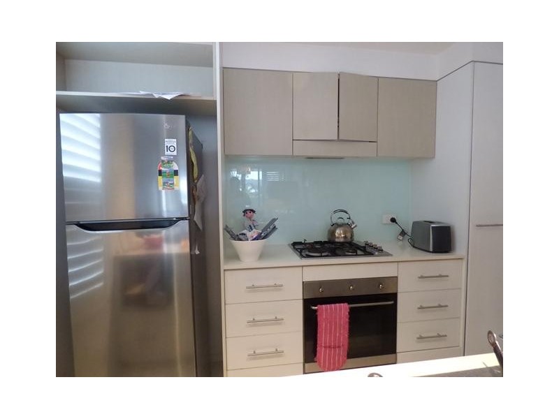 1061/16 Surbiton Court, Carindale QLD 4152