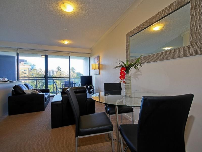 21 Patrick Lane, Toowong QLD 4066