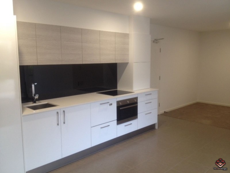 UNIT 1210 / 8 WATERFORD COURT, Bundall QLD 4217