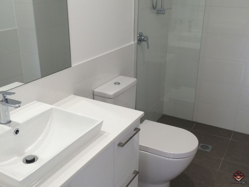 UNIT 1210 / 8 WATERFORD COURT, Bundall QLD 4217