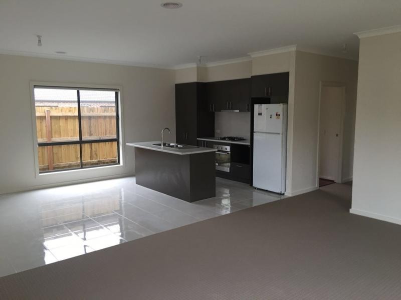 103 McCann Drive, Albanvale VIC 3021