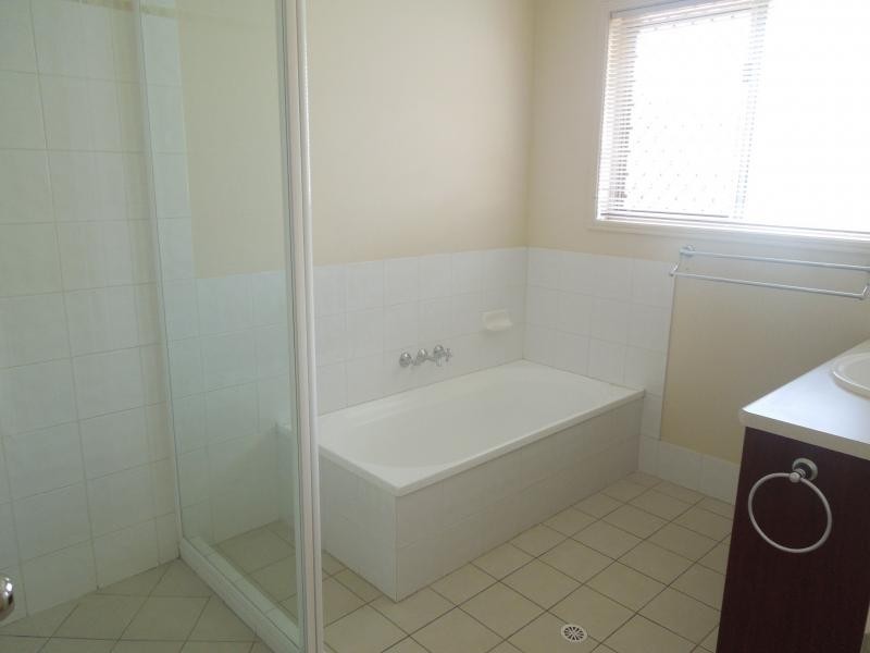 7 Johnston Street, Carina QLD 4152