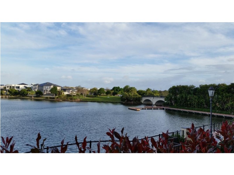 38 / 3030 The Boulevard, Carrara QLD 4211