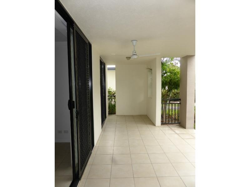 1 /6-24 Henry Street, West End QLD 4810