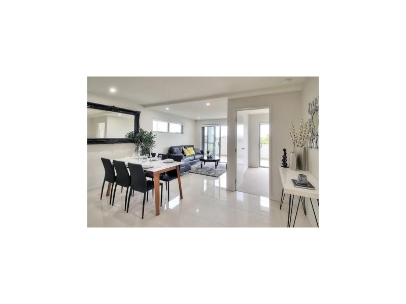 1-3 Cremin, Upper Mount Gravatt QLD 4122