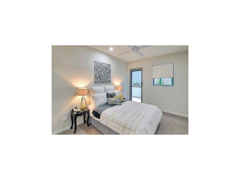 1-3 Cremin, Upper Mount Gravatt QLD 4122