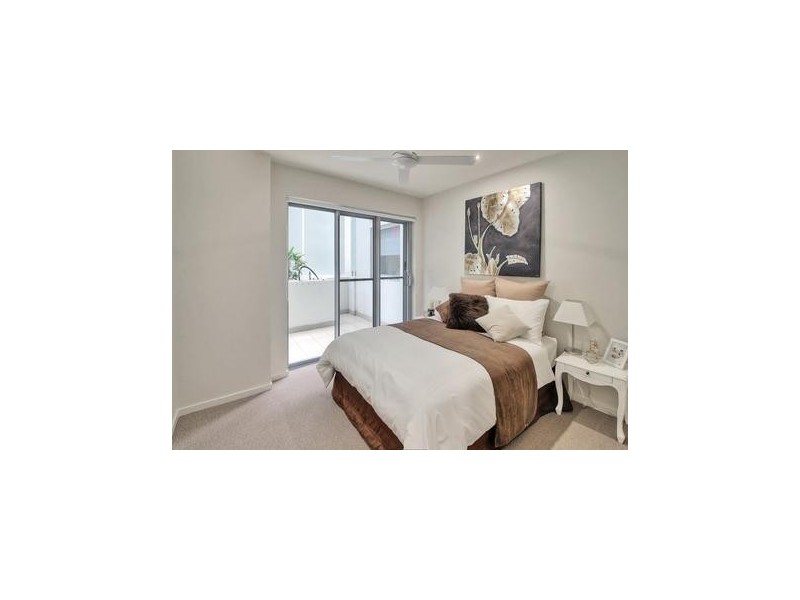 1-3 Cremin, Upper Mount Gravatt QLD 4122