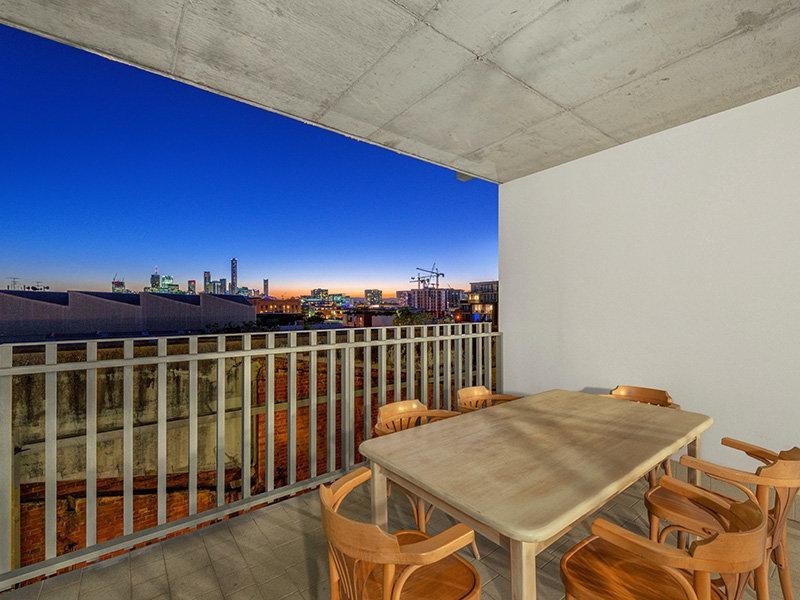 Unit 645b / 8 Skyring Terrace, Teneriffe QLD 4005