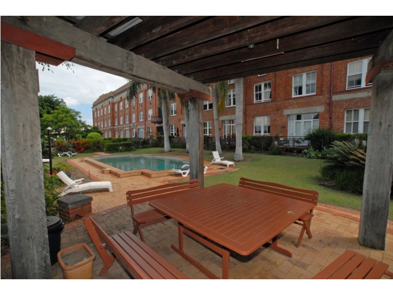 53 Vernon Terrace, Teneriffe QLD 4005