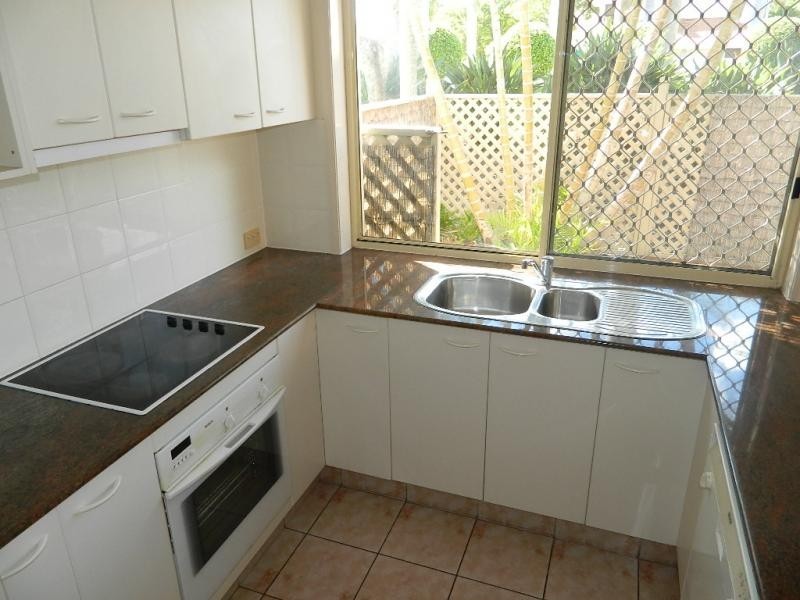Hope Island QLD 4212