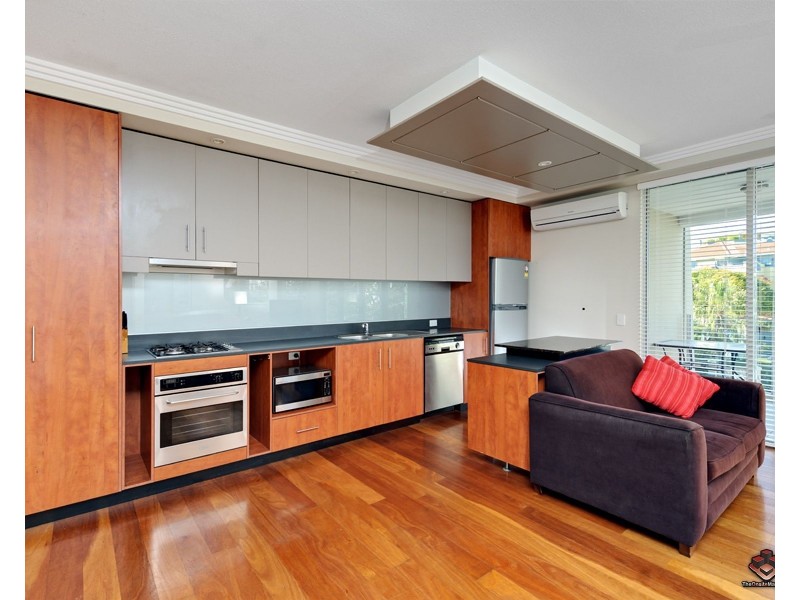 42 Newstead Terrace, Newstead QLD 4006