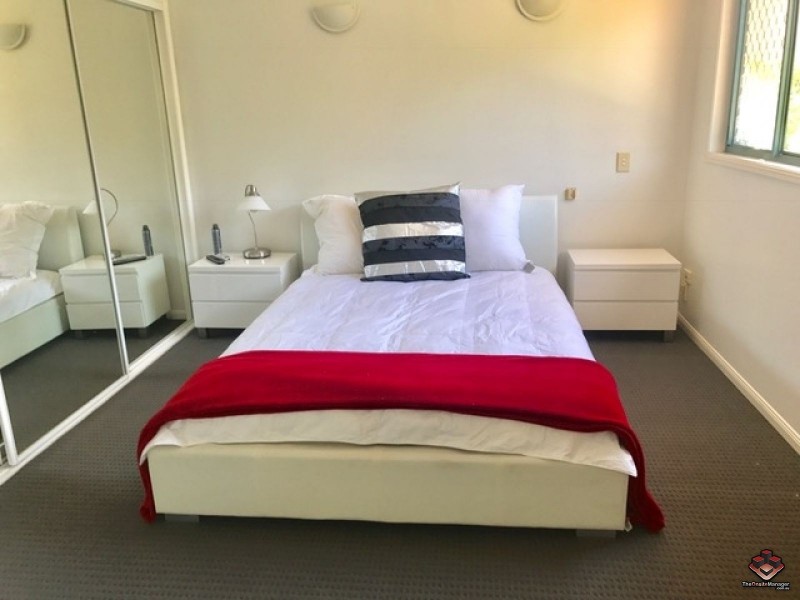 Hope Island QLD 4212