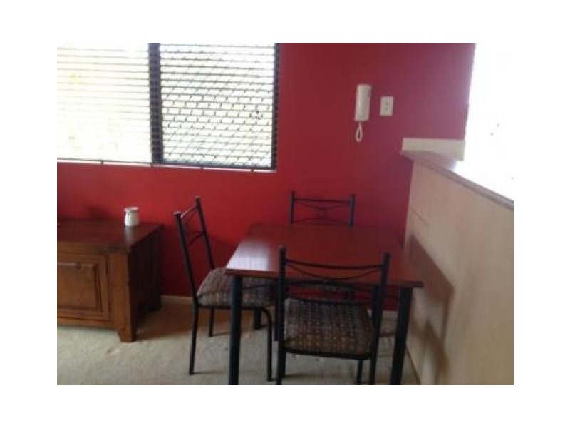 Chevron Island QLD 4217