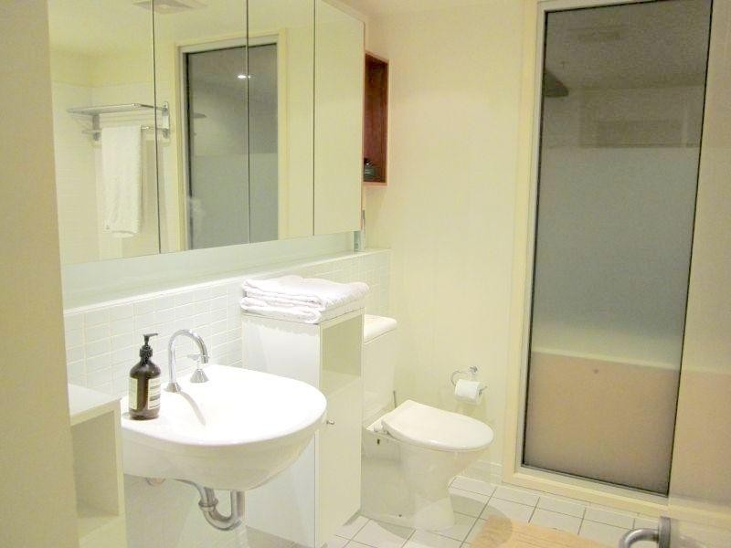 816 / 64 Macquarie Street, Teneriffe QLD 4005