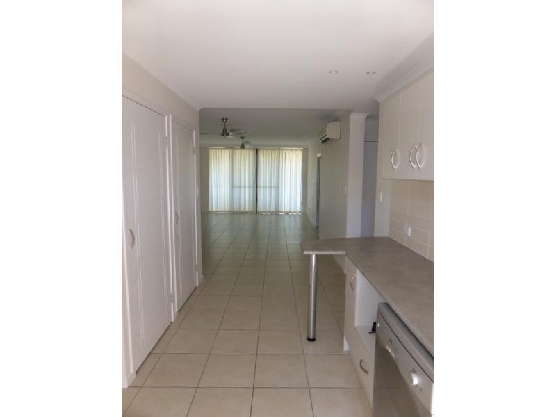 / 6-24 Henry Street, West End QLD 4810