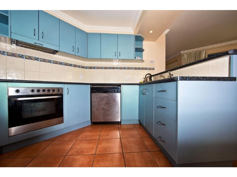 41/ 33 Elizabeth Street, Urangan QLD 4655