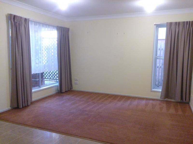 77 Nursery Ave, Runcorn QLD 4113