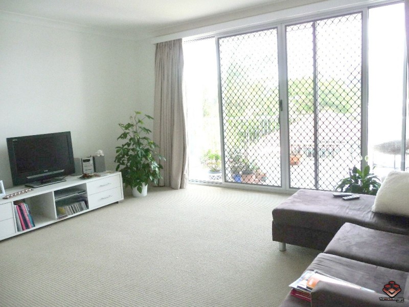 9 Murray St, Clontarf QLD 4019