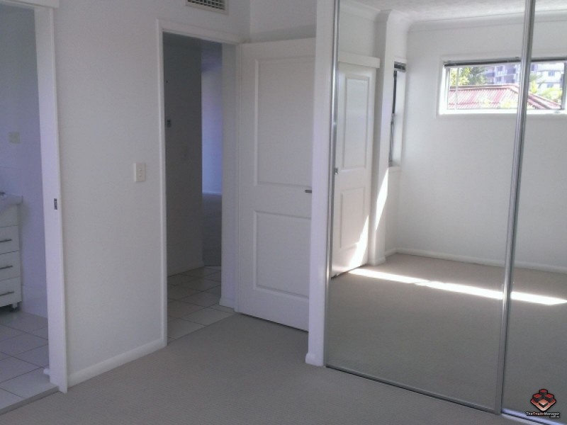 9 Murray St, Clontarf QLD 4019