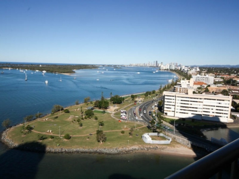 72 / 9 Bayview Street, Runaway Bay QLD 4216