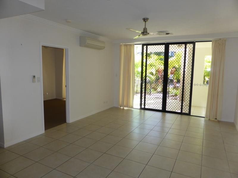 1 / 6-24 Henry Street, West End QLD 4810