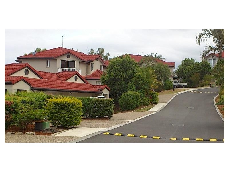 16/6 Buddy Holly Close, Parkwood QLD 4214