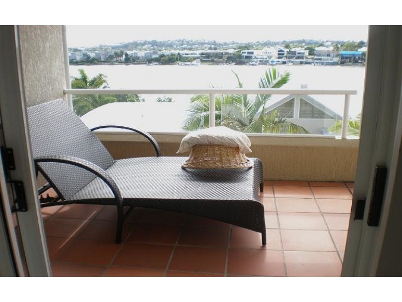 135 Macquarie Street, Teneriffe QLD 4005