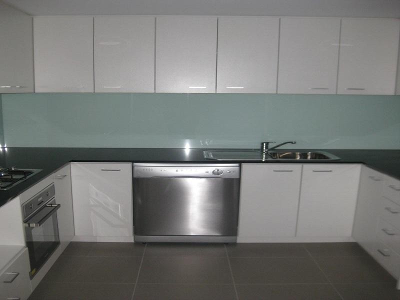 228/100 Plenty Rd, Preston VIC 3072