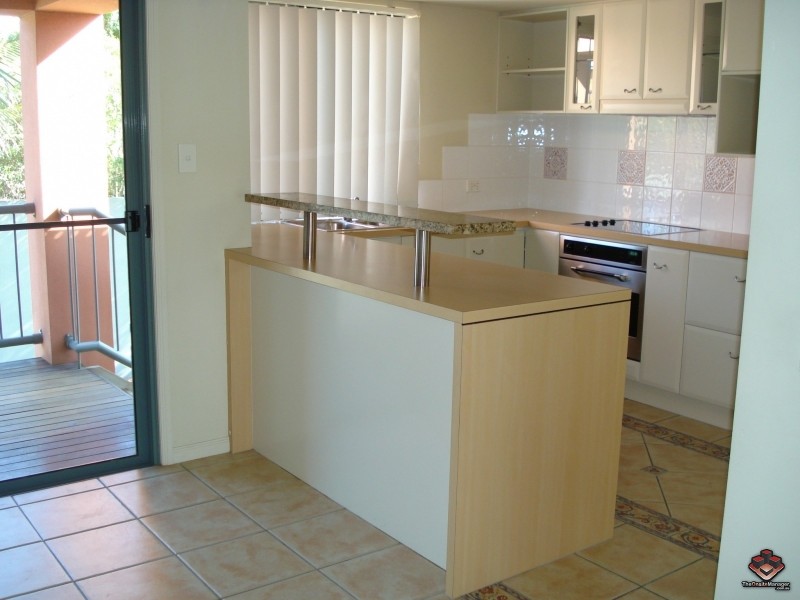 1 / 20 Fairway Drive, Clear Island Waters QLD 4226