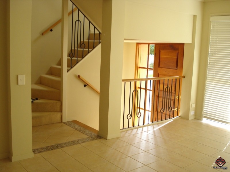 1 / 20 Fairway Drive, Clear Island Waters QLD 4226
