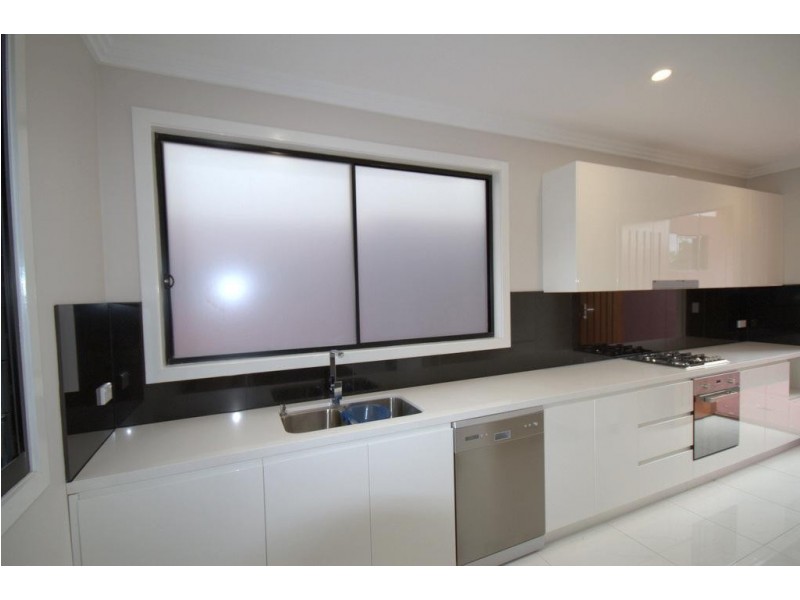 3a / 86 Grace Street, Wulkuraka QLD 4305