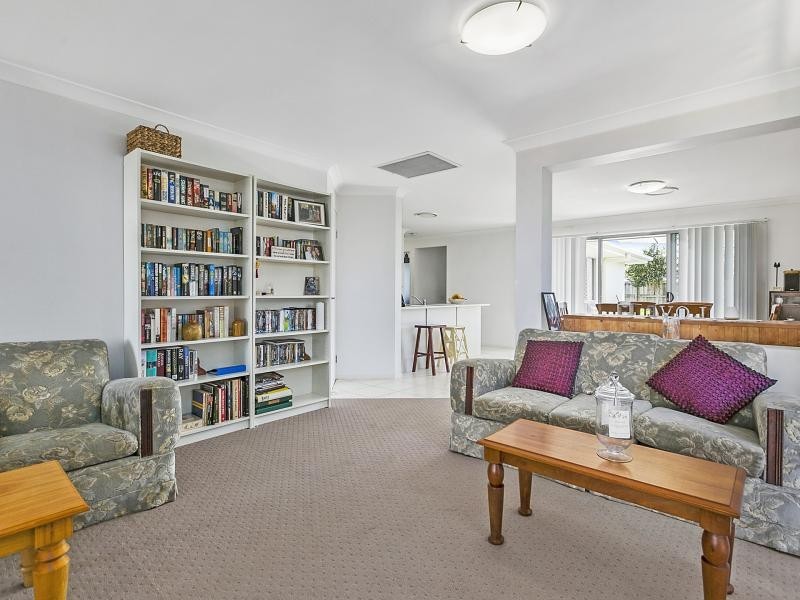 17 / 110 Lexey Crescent, Wakerley QLD 4154