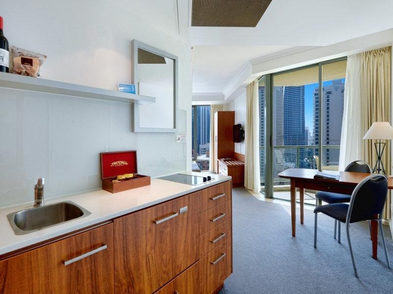 25 Laycock street, Surfers Paradise QLD 4217