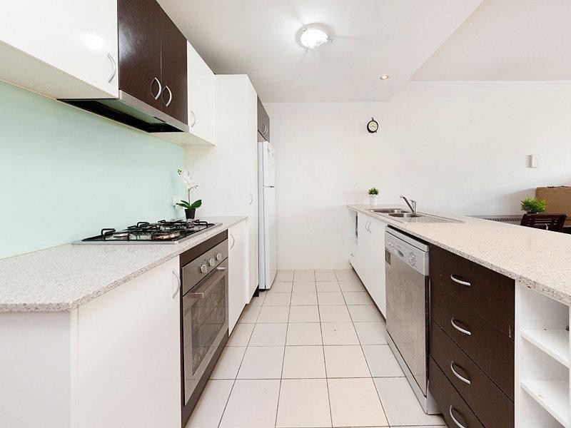 13/24 Allwood Street, Indooroopilly QLD 4068