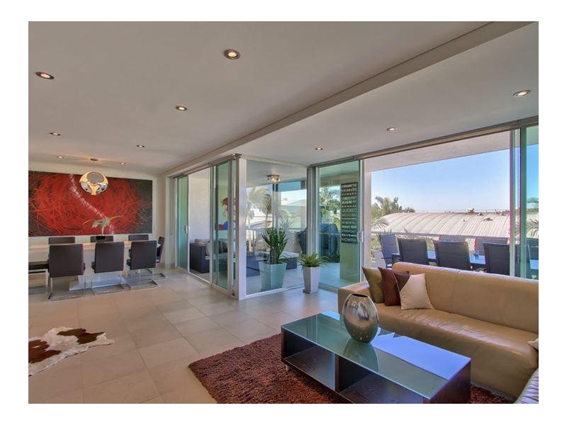 15 Vernon Terrace, Teneriffe QLD 4005