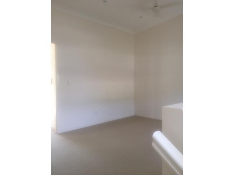 65 Manooka Drive, Cannonvale QLD 4802