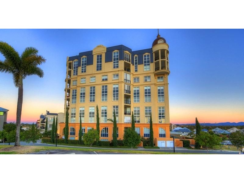 3021/3029 The Boulevard, Carrara QLD 4211