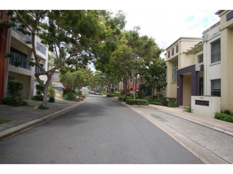 4016/3027 The Boulevard, Carrara QLD 4211