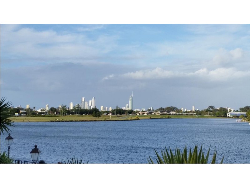 38 / 3030 The Boulevard, Carrara QLD 4211