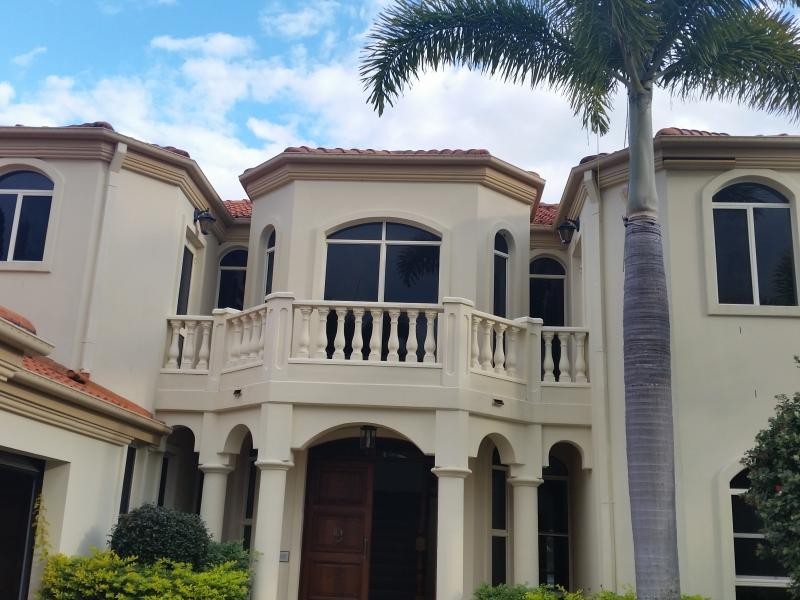 1009 Rosebank Way, Hope Island QLD 4212