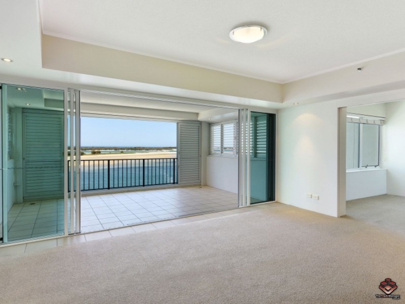 326 Marine Parade, Labrador QLD 4215