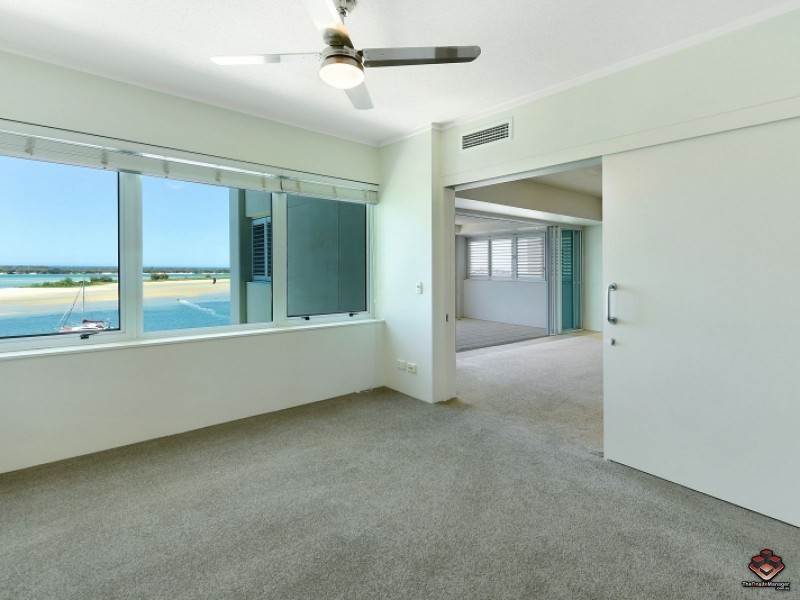 326 Marine Parade, Labrador QLD 4215