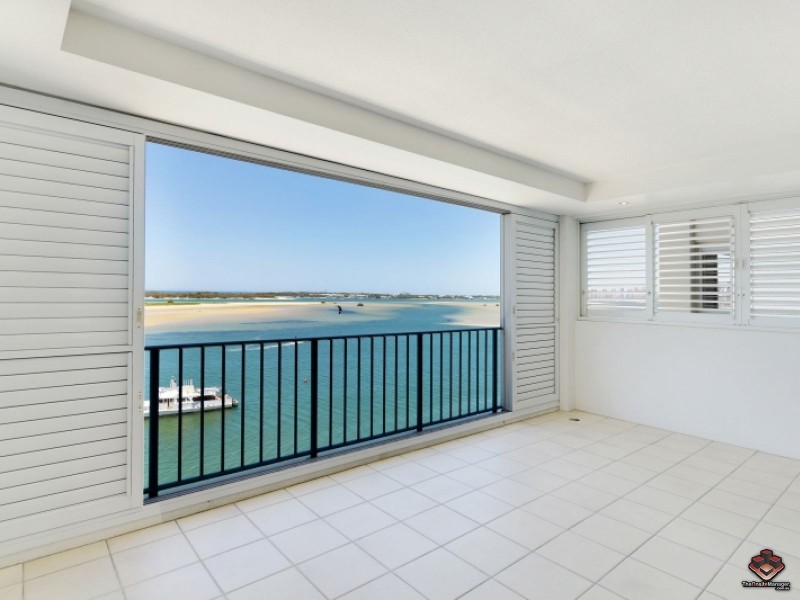 326 Marine Parade, Labrador QLD 4215