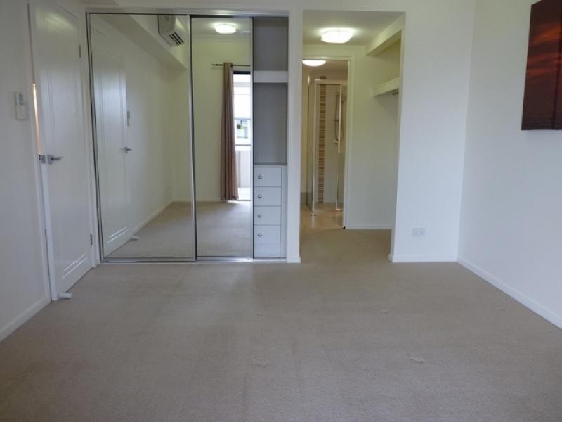 1 / 6-24 Henry Street, West End QLD 4810